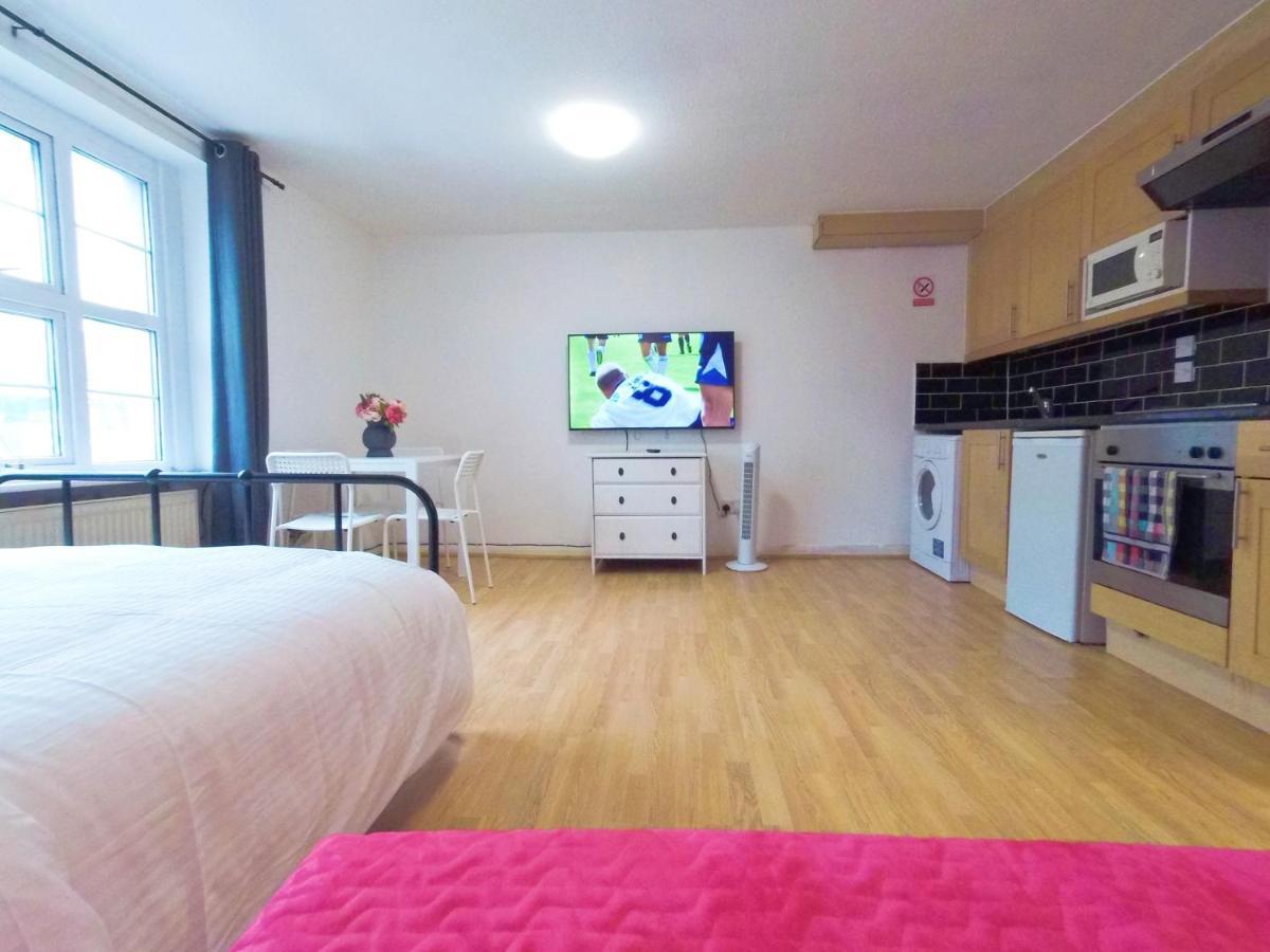 Luna 218 Flat 3 At Marble Arch Londra Exterior foto